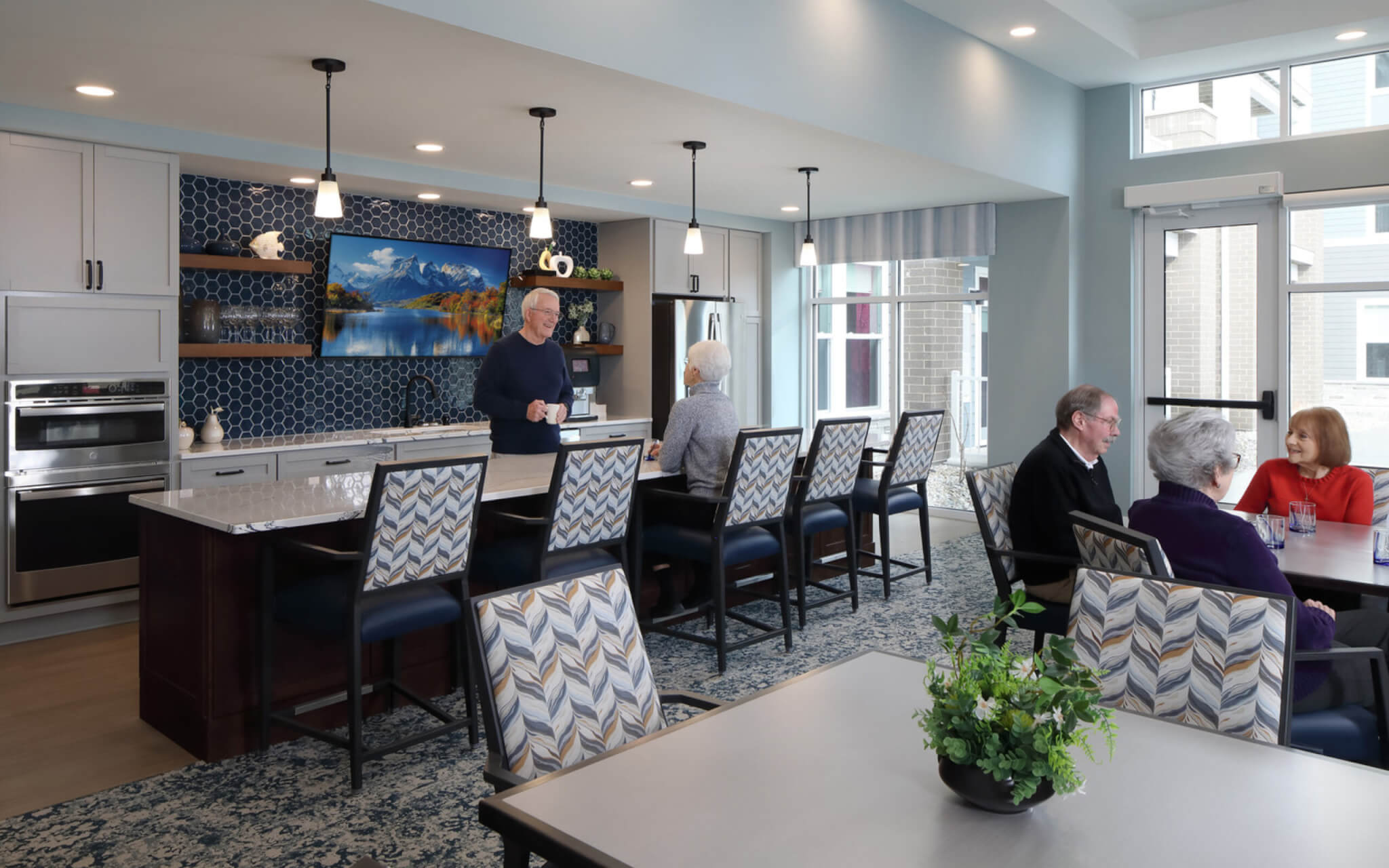 The commons at Kirkland Crossings provides activity and cafe dining options that residents can enjoy.